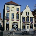 /album/ip-pictures/hostelfront-jpg/